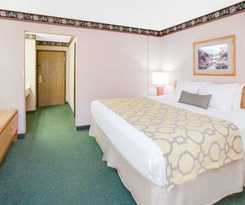 Hotel Baymont By Wyndham Traverse City