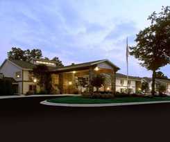 Hotel Swan Lake Resort