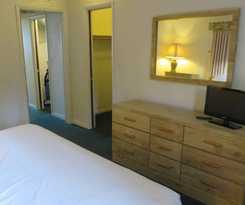 Dee Jay Beach Resort