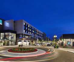 Hotel Ac Cleveland Beachwood