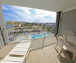 Hotel Commander and Suites