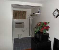 Budget Inn Dayville