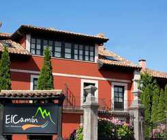 Y Apartamentos El Camín