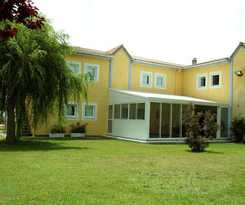 Brit Salon De Provence