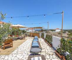 Hotel Selina Milfontes