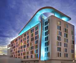 Hotel Renaissance Edmonton Airport 