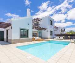 Playa Blanca Beach Mate