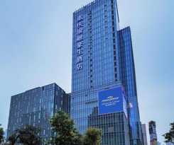 Howard Johnson Wyndham Downtown Chongqing