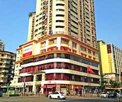 Royal Plaza