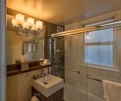 Hotel Executive Pacific