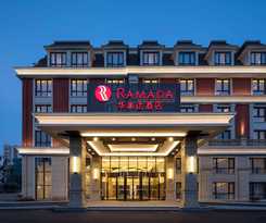 Ramada By Wyndham Zhenjiang City Center