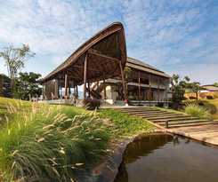 Boribot Pool Resort