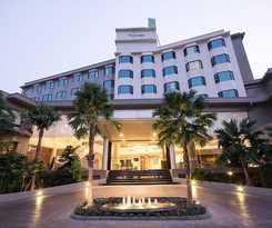 Hotel The Grand Riverside Phitsanulok