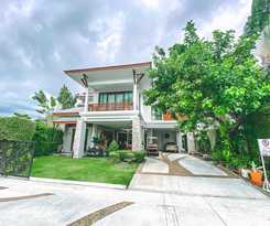 Royal Sammuk Villas