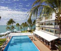 Hotel Coral Sea Marina Resort