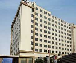 Hotel Fairfield By Marriott Lucknow