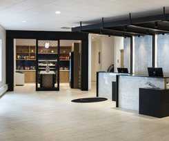 Hotel Delta Hotels by Marriott Utica
