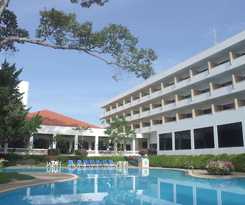 Purimas Beach Hotel and Spa