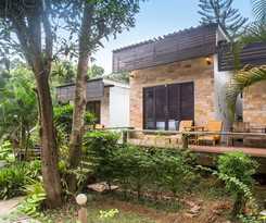 Wave-f Homestay