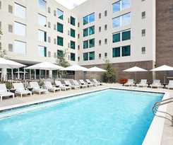 Hotel AC by Marriott Phoenix Biltmore