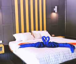 Hotel Phi Phi Sea and Hill