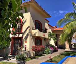 Hotel Grand Plaza La Paz and Suites
