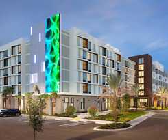 Hotel SpringHill Suites by Marriott Orlando at Millenia