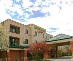 Hotel Courtyard By Marriott Traverse City