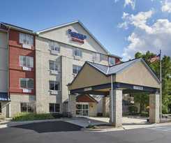 Fairfield Inn and Suites By Marriott Detroit Livonia