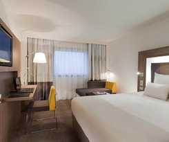 Hotel Novotel Paris la Defense Esplanade
