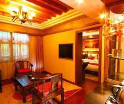 Lijiang Golden Path Hospitality Hotel