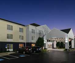 Fairfield Inn & Suites Charlotte Arrowood