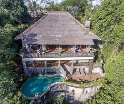 Villa Awang Awang