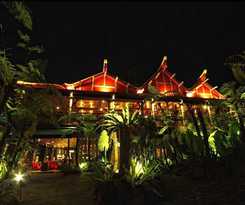 Hotel Jadul Adarapura Resort and Spa