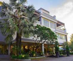 Hotel Rattan Inn