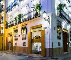Myr Marqués House