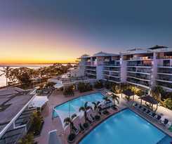 Hotel Oaks Hervey Bay Resort and Spa