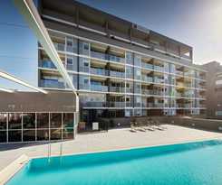Honeysuckle Executive Apartments