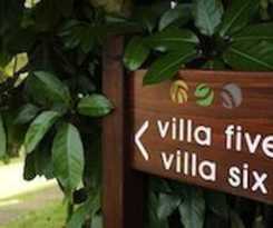 Hotel Broad Leaf Villas