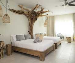 Saman Hotel y Residences