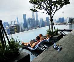 Hotel Expressionz Professional Suites by TRIVAA