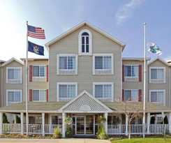 Hotel Country Inn and Suites by Radisson, Grand Rapids Airport, MI