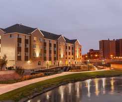 Hotel Country Inn and Suites by Radisson, Sioux Falls, SD