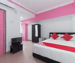 Hotel OYO 506 Mah Lanu 2