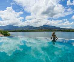 Hotel Menjangan Dynasty Resort