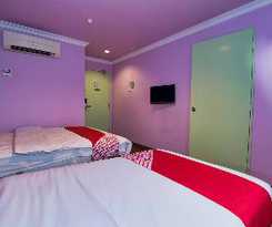 Hotel Oyo 496 De Eco Inn