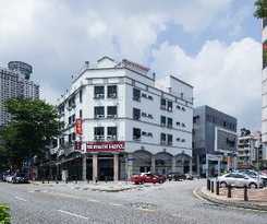 Hotel Oyo 1045 Azimuth