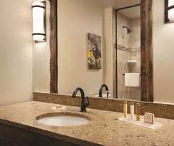 Hotel Country Inn and Suites by Radisson, Kalispell, MT - Glacier Lodge