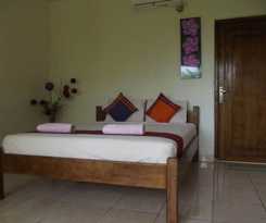 Hotel Cf Komodo