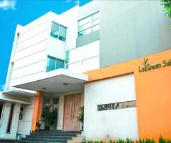 Hotel LeGreen Suite Pejompongan